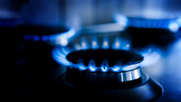 Lửa từ bếp gas